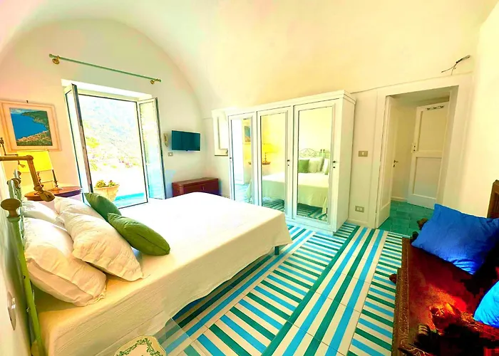 With Sea View ! Positano