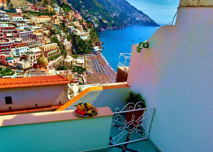 Villa With Sea View ! *